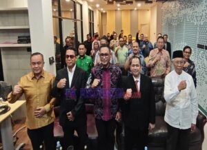 | Wakil Gubernur Kaltim Resmikan Firma Hukum Elviandri dan Sunariyo, Diharapkan Jadi Mitra Strategis Penegakan Hukum |