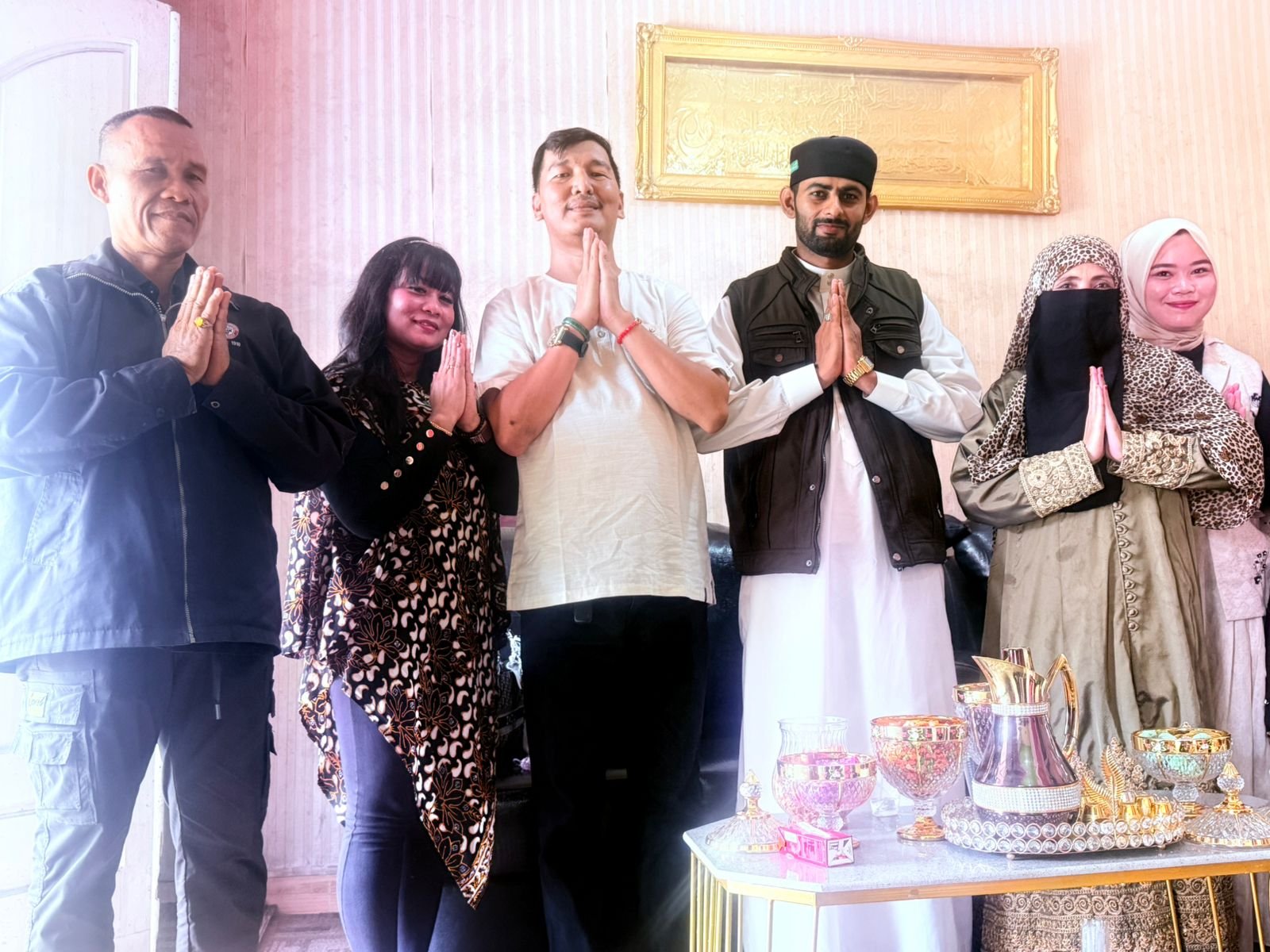 Moment Lebaran Ketum LRC (Lintas Raya Community) Adakan Open House Di Kediaman nya