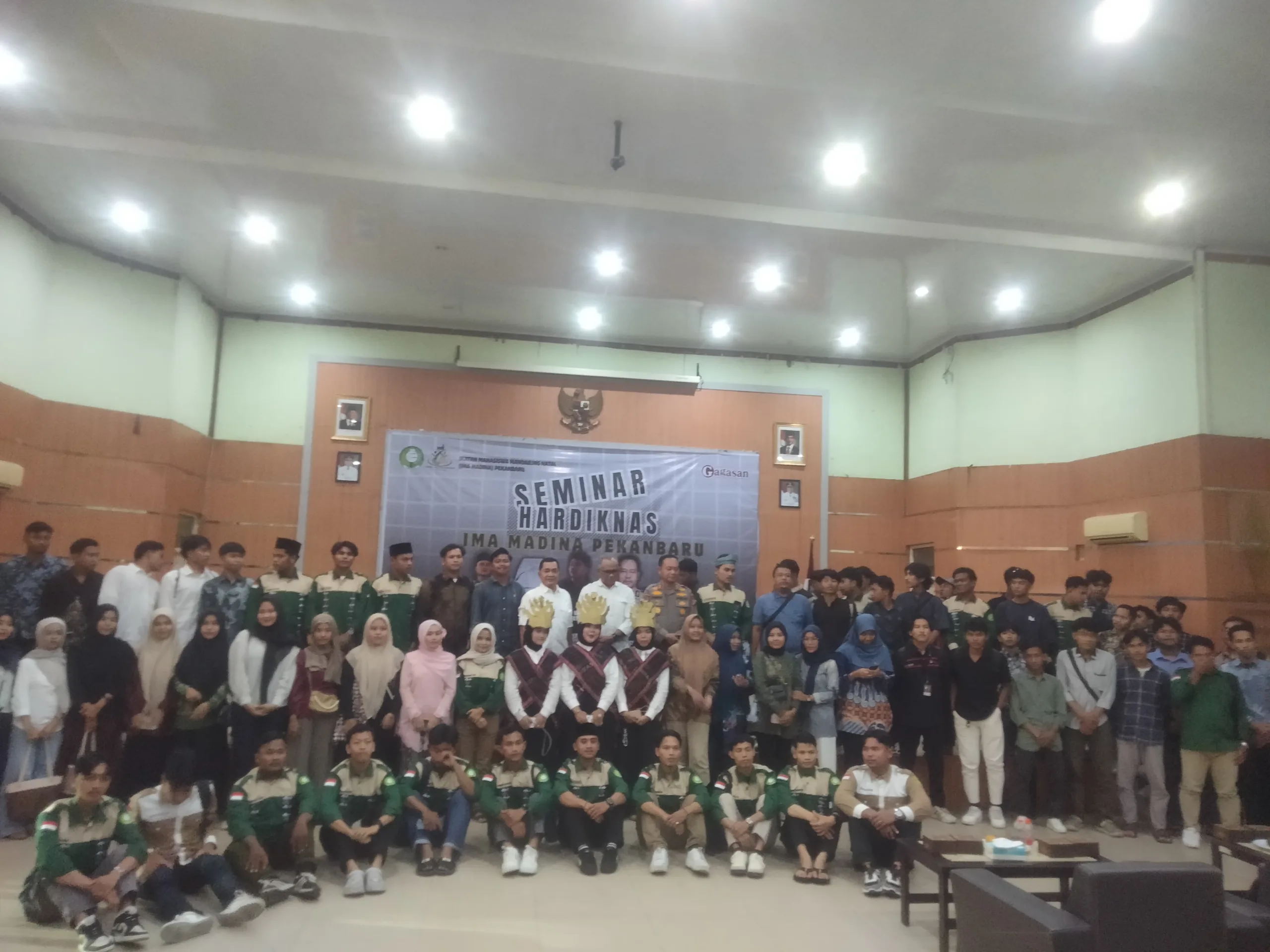 cbcpos.com|AKBP. Bainar, S.H.,M.H Menjadi Pemateri Dalam Acara Seminar HARDIKNAS Yang Di Adakan Oleh IMA MADINA Pekanbaru